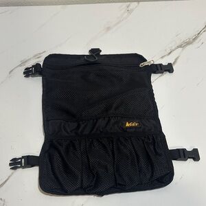 REI Travel Accessory Storage